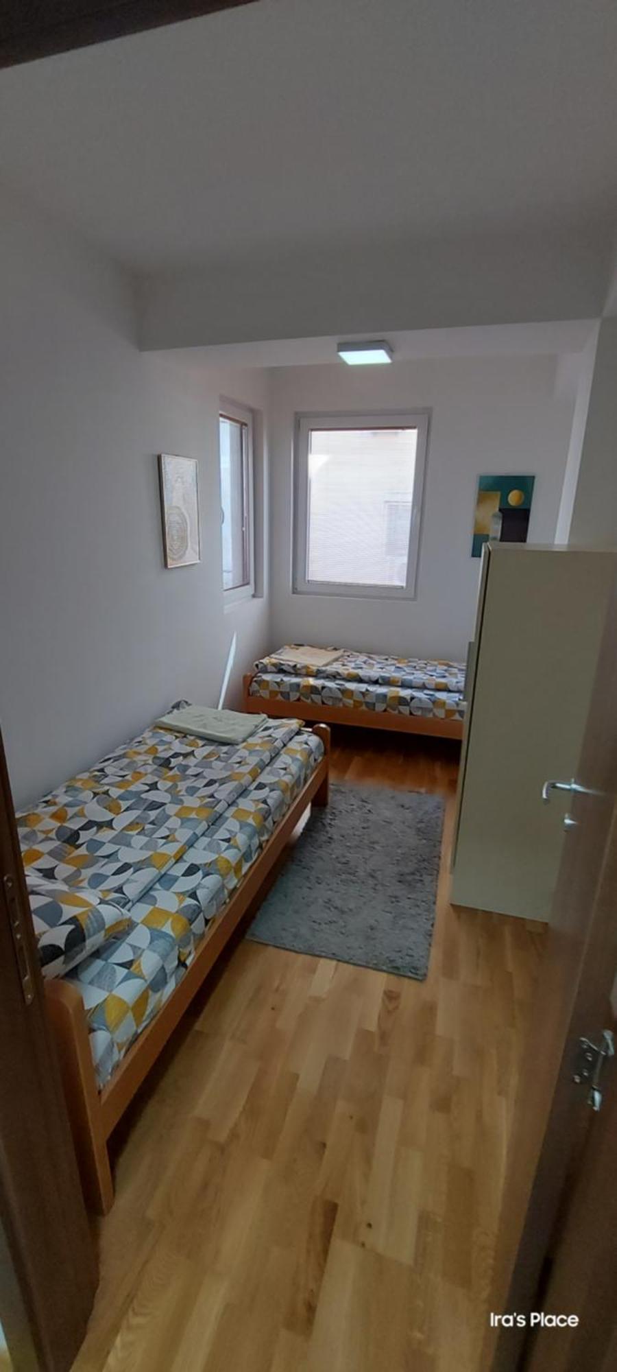 Ira'S 2 Bedroom Central Place With Private Parking Skopje Extérieur photo